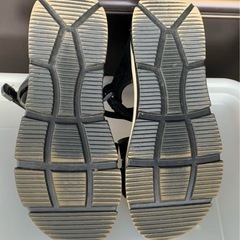 サムシング スポーツサンダル 22cm 黒 厚底 の画像