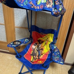 値下げ！子供用折りたたみ椅子の画像