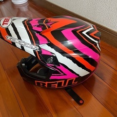 ヘルメットの画像