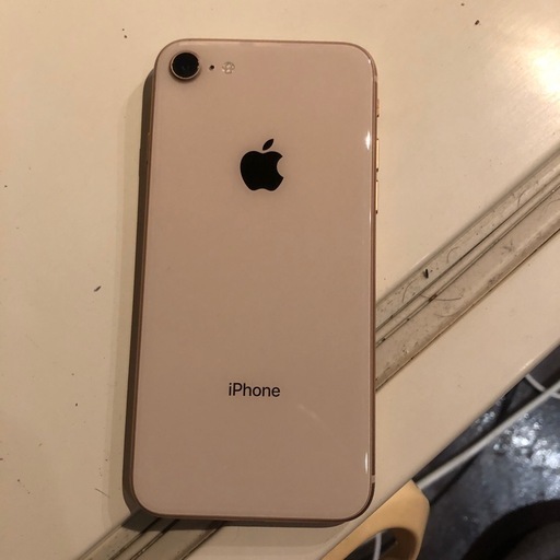 おもちゃ iPhone8