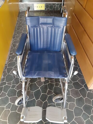 車椅子 介護用品 カワムラサイクル くだらなく KR-801