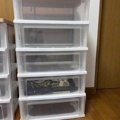 天板つき
衣装ケース