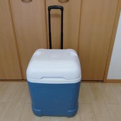IGLOO　イグルー　クーラーボックスの画像