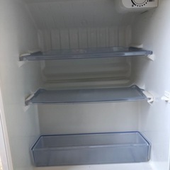 【実働】冷蔵庫差し上げますの画像