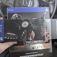 【PS4、PC用パッド】eSwap PRO CONTROLLERの画像