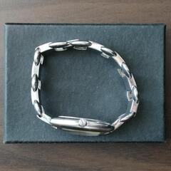 ARMANI 時計の画像