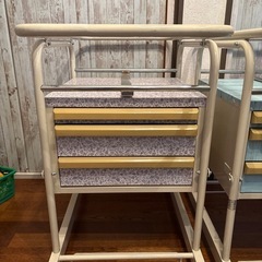病院用キャビネット