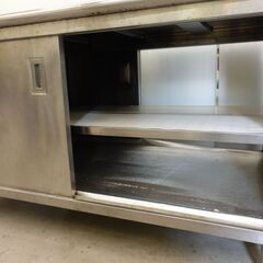 引戸（収納）付き作業台（調理台）の画像