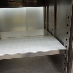 引戸（収納）付き作業台（調理台）の画像