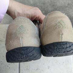adidas 靴 28cmの画像