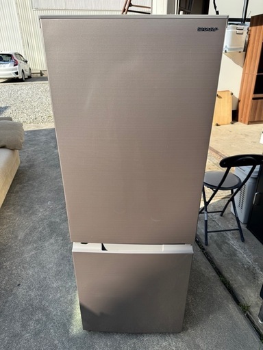 【179L】【SHARP】シャープ ノンフロン冷凍冷蔵庫 容量179L 冷凍室58L 冷蔵室121L SJ-D18GJ-N 2021年製