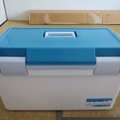 アステージ社製の釣り用クーラーBOXのCOOL FISHER 350Aです。の画像