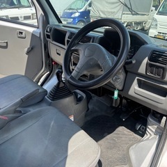 ★平成16年式　日産クリッパー ５MTの画像