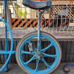 一輪車