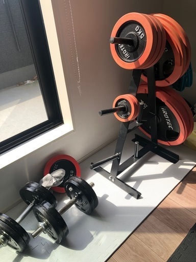 トレーニングマシーン