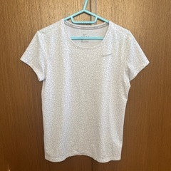 ナイキ　ランニングシャツ2枚