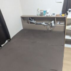 ダブルベッド（折りたたみマットレス含む）の画像
