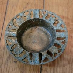 真鍮？ ビンテージ灰皿の画像