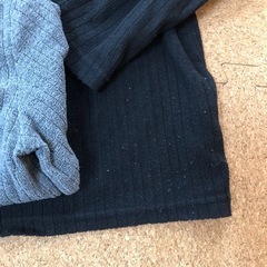 ユニクロ　130センチ　秋冬用リブカットソーの画像