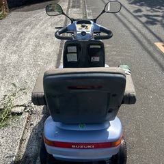 スズキ　セニアカー ET4D ( シニアカー/電動カート/電動車いす左右回転シート　宮崎　の画像