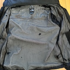 【交渉中】THE NORTH FACE 黒　ウィンドブレーカー　Mサイズ　【内側に難あり】の画像