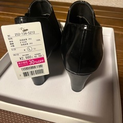 未使用品⭐︎ハニーズ/合成皮革ショートブーツ⭐︎の画像