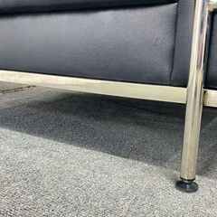 LC2 シングルソファ ル・コルビュジエ ブラック 幅約90 デザイナーズ 2脚セット リビング 応接 リプロダクト 中古家具 店頭引取歓迎 R9443の画像