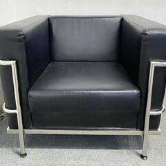 LC2 シングルソファ ル・コルビュジエ ブラック 幅約90 デザイナーズ 2脚セット リビング 応接 リプロダクト 中古家具 店頭引取歓迎 R9443の画像