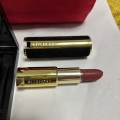 ジバンシイ　2021ホリデー メイクアップ キットの画像