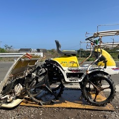 イセキ　田植機 4条植え　さなえ　乗用型 田んぼ 水田　 PP4-S デフロック  ガソリン　4.3馬力　軽量ボディ　農機具 田植え機　宮崎　簡易始動動画ありの画像