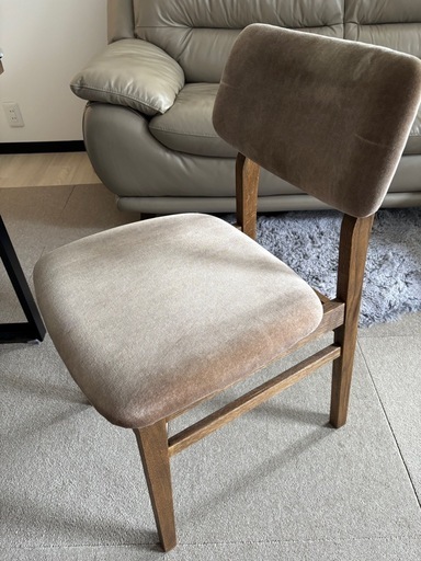 【うんこちゃん家具】アンチーク風 天然木製 ベージュ ファブリック ダイニングチェア