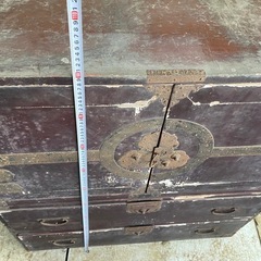  古民家 旧家 江戸末期 時代家具 年代物箪笥 鉄金具装飾付衣装収納ダンス 観音開 桜 骨董タンス レトロ 置物 アンティークの画像