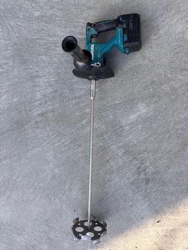 makita バッテリー攪拌機