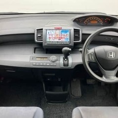 お願い事は相手の右耳、告白は左耳にすると成功しやすい/ホンダ フリード 　ＦＬＥＸ　Ｆパッケージの画像