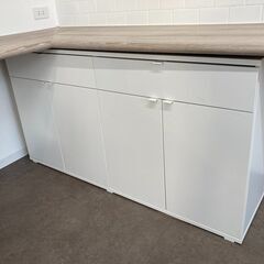 【IKEA】サイドボード VIHALS ヴィーハルス 140x3...