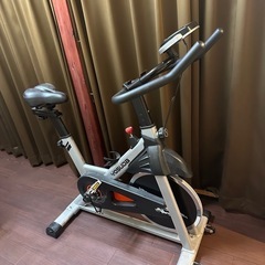 スピンバイク　エアロバイク　フィットネスバイクの画像