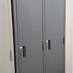 工場会社整理　レトロ　オフィスロッカー　2連　の画像