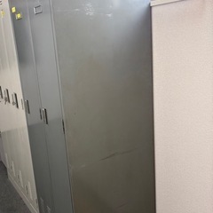 工場会社整理　レトロ　オフィスロッカー　2連　の画像