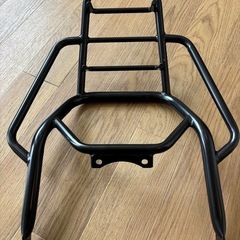 ダックス125 リアキャリア　の画像