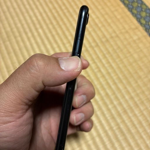iPhoneSE2 SIMフリー　64GB ブラック