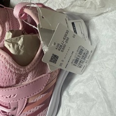 瞬足スニーカー　ピンクの画像