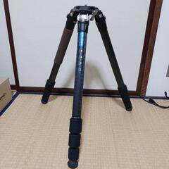 美品  レオフォト LN-364C  カーボン三脚
