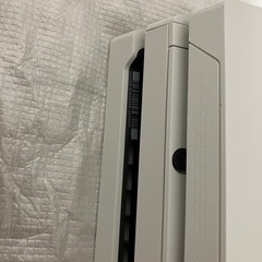 着払い PS4 Pro ホワイト CUH-7000B B02中古品 1TBSSD換装済みの画像
