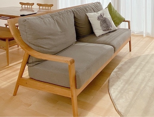 ニトリ３人掛けソファ