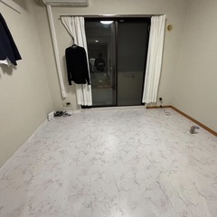 フロアタイルの画像