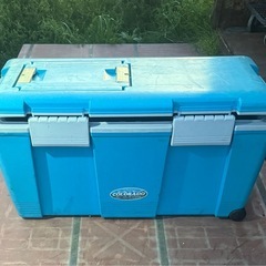 クーラーボックス　52リットル　魚釣り　バーベキュー　BBQ キ...