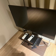 テレビとテレビ台の画像