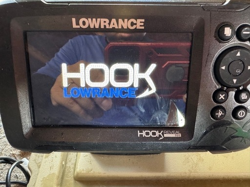 LOWRANCE HOOK REVEAL 5 魚群探知機