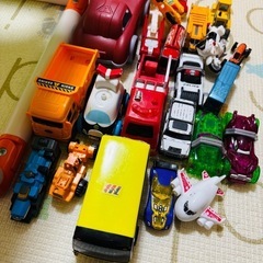 車のおもちゃ お渡し先決定済