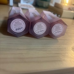SHEGLAM カラーブルーム リキッド ブラッシュ-キューティーパイ リキッド ブラッシュ リキッド ウォータープルーフ 長持ち　Devoted Love Cake Real Deal 3個の画像